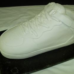 Shaped 35- Tennis Shoe